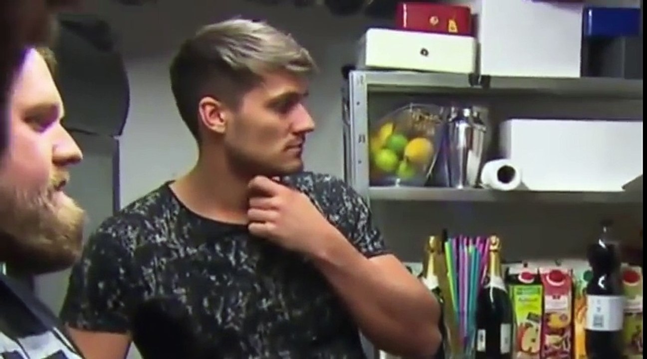 Alex kümmert sich um die Hochzeit...mp4 - Lustige Videos