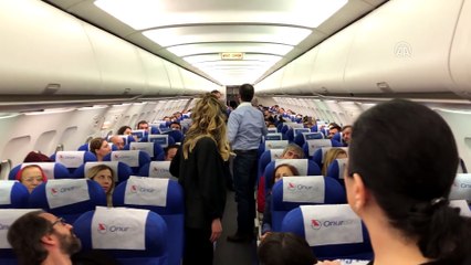 Gökyüzünde Çanakkale Türküsü - İSTANBUL