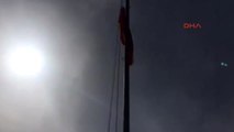 Afrin- Kent Merkezi'nde Türk Bayrağı