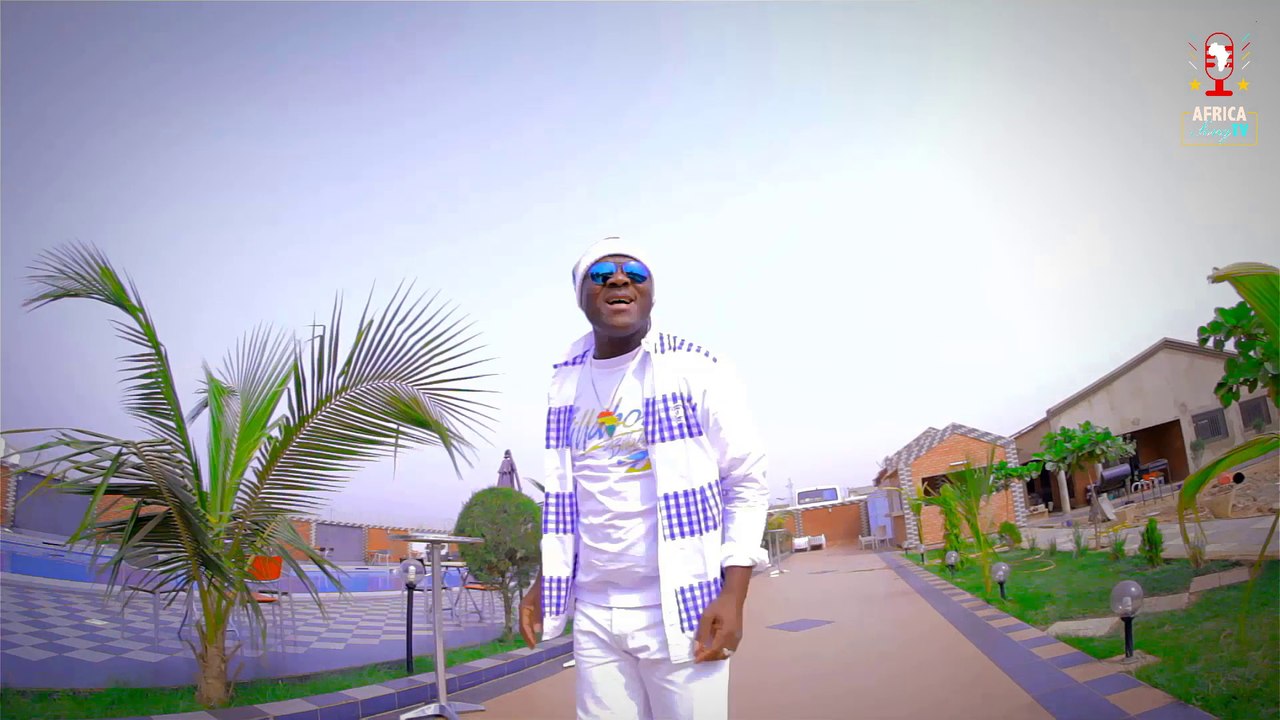 Fadal Dey - Faux Rasta【Clip Officiel】