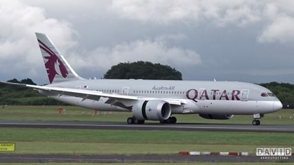 Télécharger la video: Qatar Airways - Boeing 787-8 Dreamliner | Landing and close-up taxi at Manchester Airport