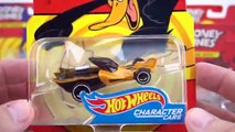 HOT WHEELS BUGS BUNNY LOONEY TUNES CHARACTER CARS RACE ELIMINATION RACTRACK