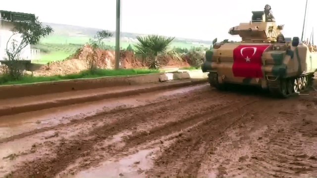 Afrin ilçe merkezi kontrol altına alındı - Türk tankların Afrin'e girişi (7) - AFRİN