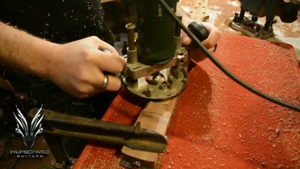 Building a Hufschmid Guitar - none time lapse version !