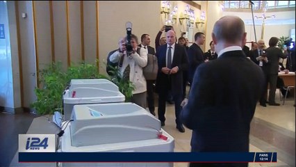 Russie : Navalny boycotte l'élection, Poutine est sûr de gagner