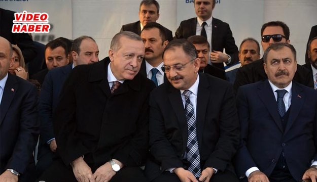 (18 Mart 2018) CUMHRUBAŞKANI ERDOĞAN İLE BAKAN ÖZHASEKİ SUR’DA 3 BİN İŞYERİNİN AÇILIŞINI VE GELENEKSEL EVLERİN TEMEL ATMA TÖRENİNİ GERÇEKLEŞTİRDİ