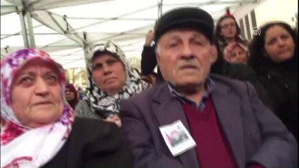 Download Video: Şehit Binbaşı Dunca'nın eşi: 'Eşimin intikamını çok şükür almışlar, o da orada rahat uyuyacak' - ESKİŞEHİR