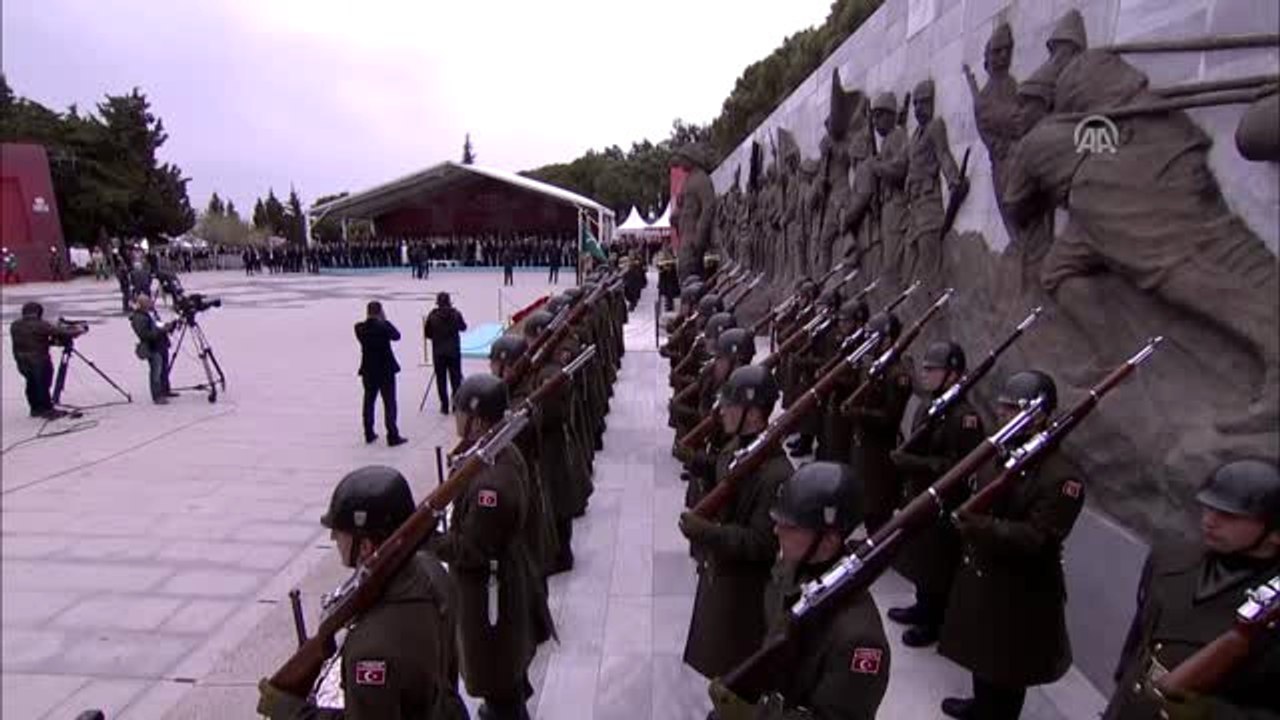 18 Mart Şehitleri Anma Günü ve Çanakkale Deniz Zaferi'nin 103. Yılı - Şehitler Abidesi (1)