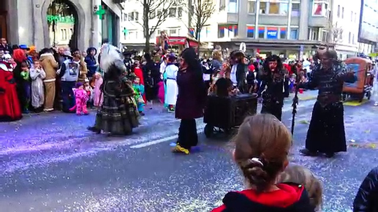 НАПУГАЛИ ДО СЛЕЗ/ ВИДЕО НЕ ДЛЯ СЛАБОНЕРВНЫХ /FASNACHT 2017 карнавал