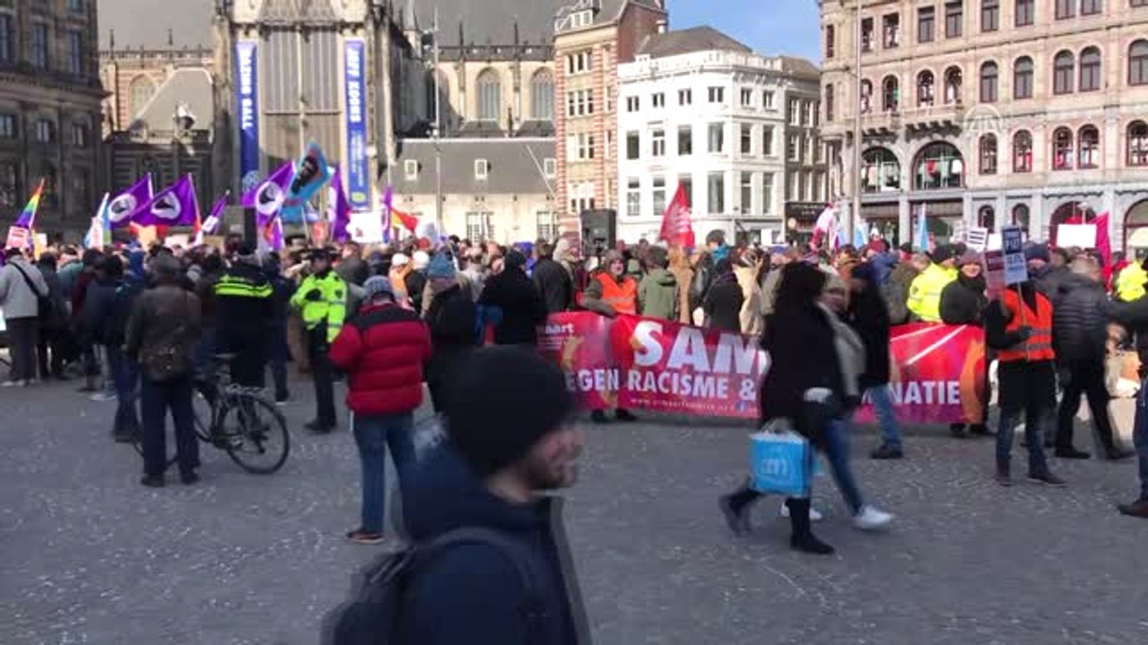Hollanda'da Irkçılığa ve Ayrımcılığa Karşı Gösteri