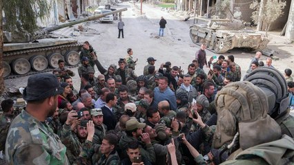 Bashar al Asad visita tropas em Ghuta Oriental
