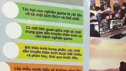 Đôi bạn đi xin từng mẫu nước tiểu để nghiên cứu phát hiện người nghiện game