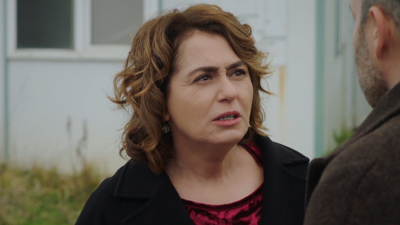 Fazilet Hanım ve Kızları 39. Bölüm Bu mu Senin Adaletin?