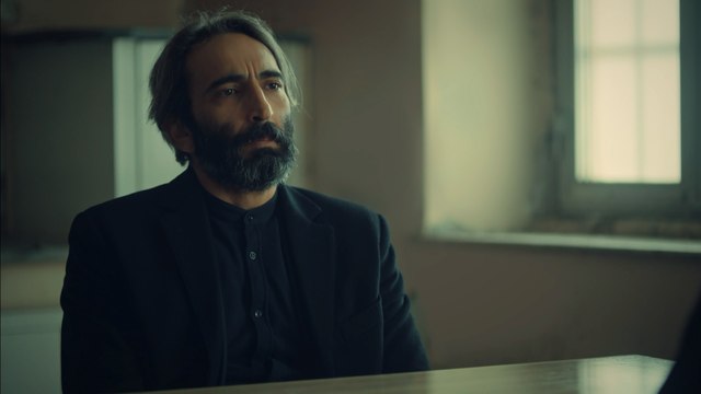 İstanbullu Gelin 41. Bölüm Adem Annesiyle Yüzleşiyor