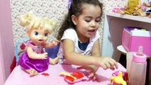 Ensinado a fazer papinha para Baby Alive