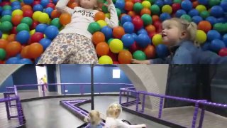 Fun Indoor Playground for Kids and Family Leopark Ball Pit Fun, Plac zabaw dla dzieci w Sfera