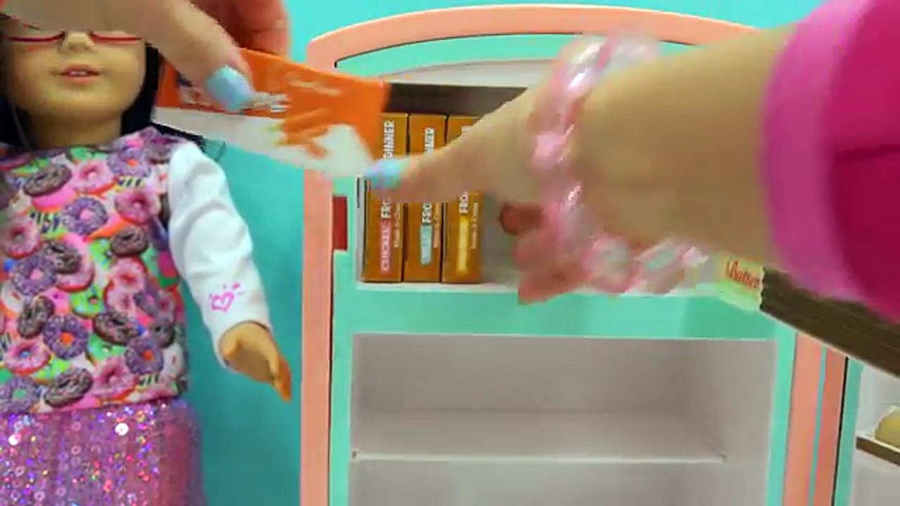 American Girl Fridge Playset Maryellens Refrigerator & Food Set with Shopkins Surprise
