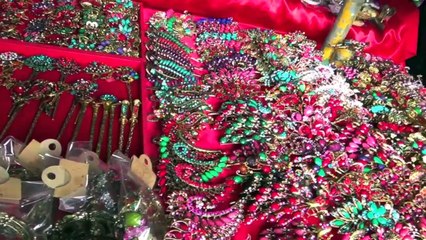 JEWELRY Shopping Bangkok Chatuchak Weekend Market new