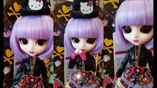 NEW PULLIP DOLL: Tokidoki Hello Kitty Violetta