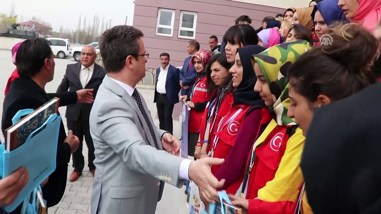 40 gönüllü kız öğrenci 'Damla Projesi' için Iğdır'da
