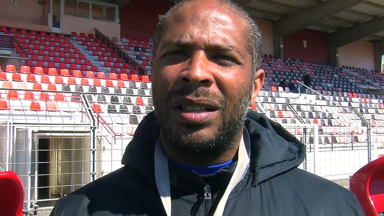 L'entraîneur du FC Martigues Eric Chelle avant le déplacement à Mont de Marsan