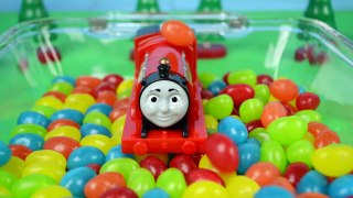 JELLY BEANS Worlds STRONGEST ENGINE 197: THOMAS AND FRIENDS TOYS Video for Children