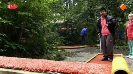 "Zullen we even zoenen?" - Lieverd Renske gaat op date met Dylan - The Dateables