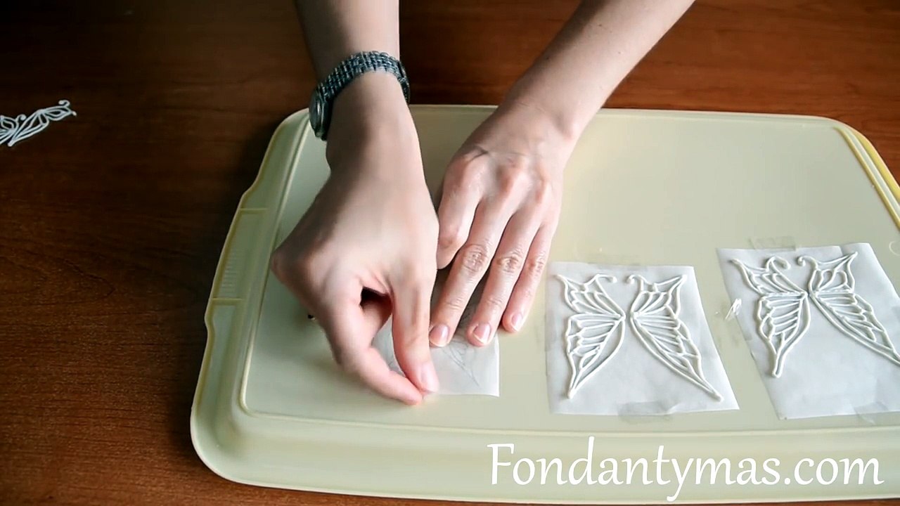 Como hacer una Mariposa en 3D con glasa real (royal icing)