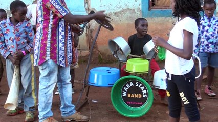 WAKA STARS SHOW CASE TALENT IN SINGING USING RUDIMENTARY TOOLS