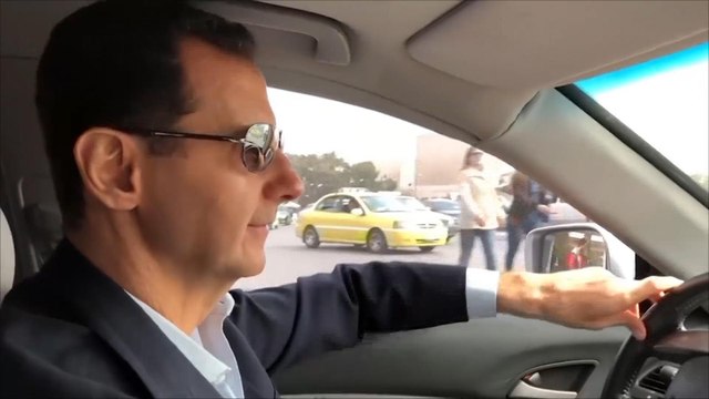 نزوح واعتقالات بالغوطة على وقع قصف بالغازات