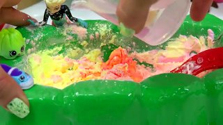 Dinosaur Quicksand Slime Pit Kit with Disney Frozen Queen Elsa and Shopkins - Cookieswirlc