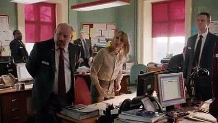 Scott Bailey S02 E04 Sacred Trust