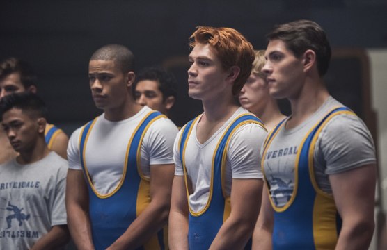 Riverdale 02x18 Season 2 Episode 18 Chapter Thirty-One: A Night to Remember Official The CW