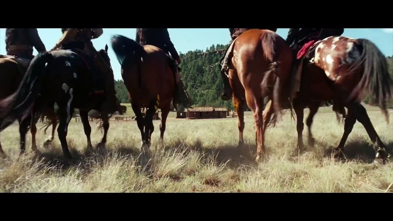HOSTILES - Extrait _Sauvez-vous_ VOST [720p]