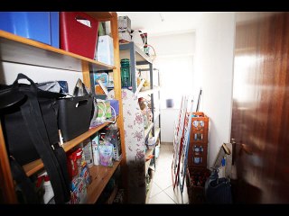 Zu Verkaufen 148qm 5 Zimmer, Erdgeschosswohnung mit Garten, Sauna und großem Keller in ruhiger Sackgasse