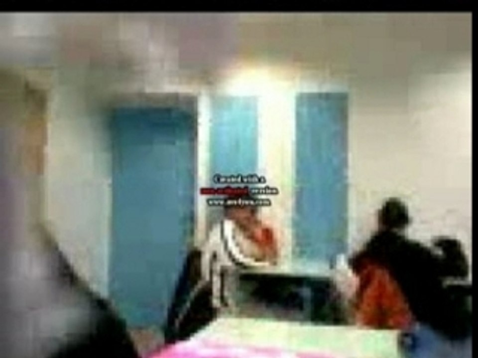 A travers la classe !