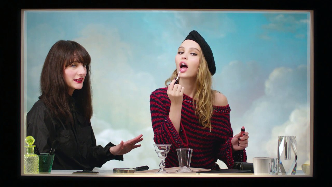 Quelles sont les astuces de Lily-Rose Depp pour un look beauté ultra-frais au printemps ?