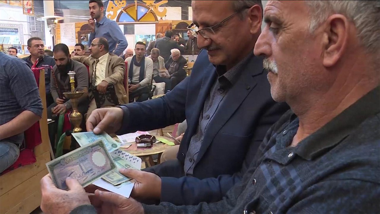 هذا الصباح-مزادت ببغداد لبيع القطع النقدية القديمة