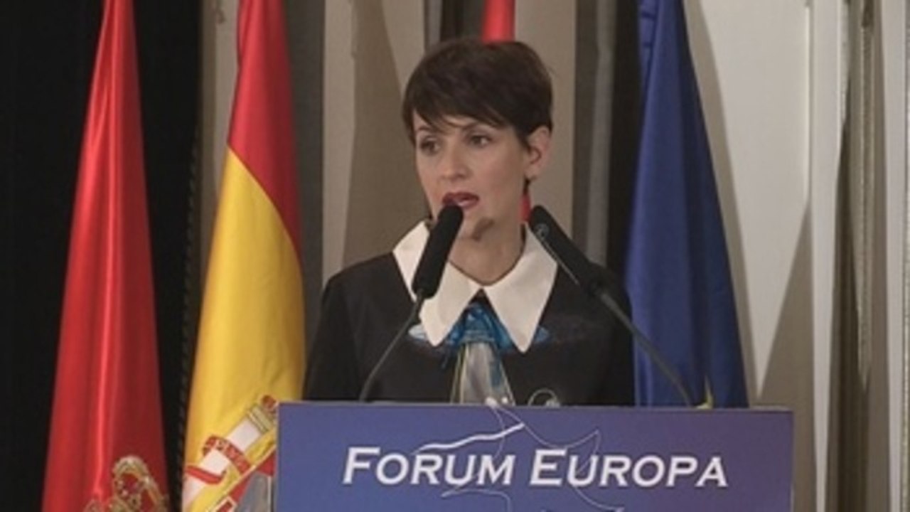 Chivite: "Si no se entiende la identidad navarra, habrá problemas como en Cataluña"