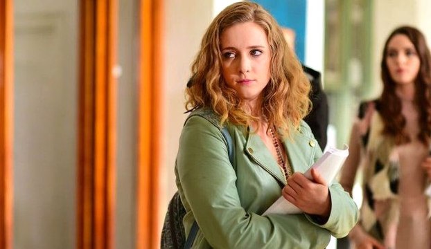 Ufak Tefek Cinayetler'in Genç Oyuncusundan Direk Dansı