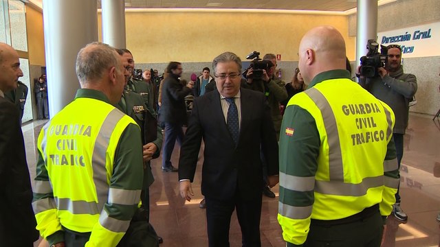 Zoido presenta dispositivo especial de Tráfico de Semana Santa