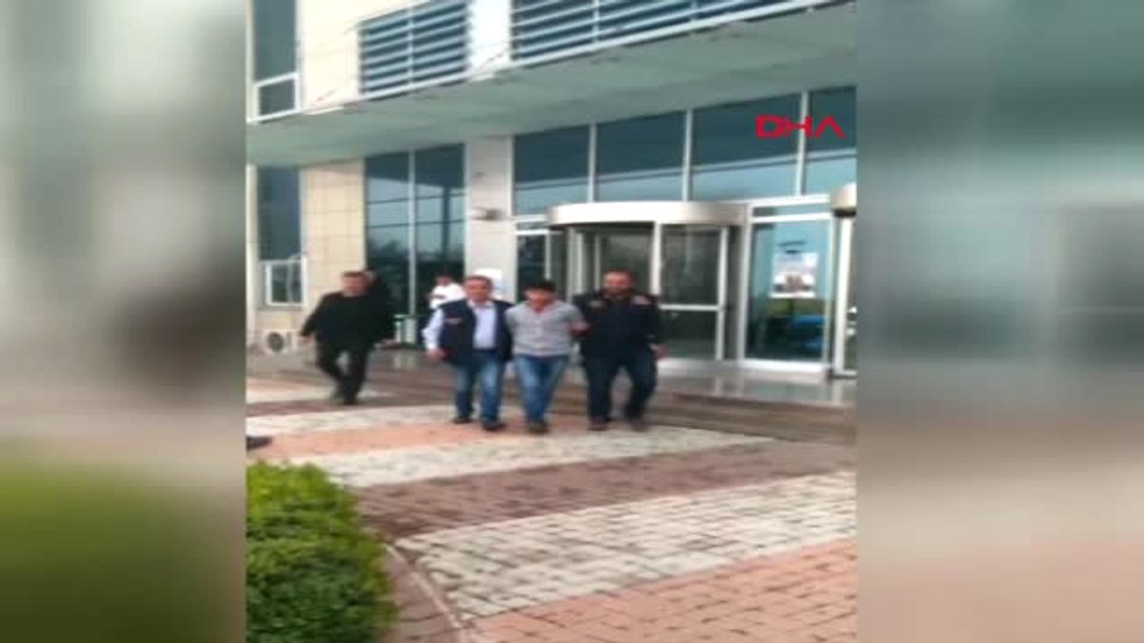 Adana-Lübnan'da Türk Bayrağına Basan Suriyeli, Adana'da Tutuklandı