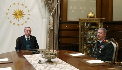 Afrin'in Kurtuluşunun Ardından Erdoğan ve Akar'dan İlk Zirve! Masada Münbiç Var