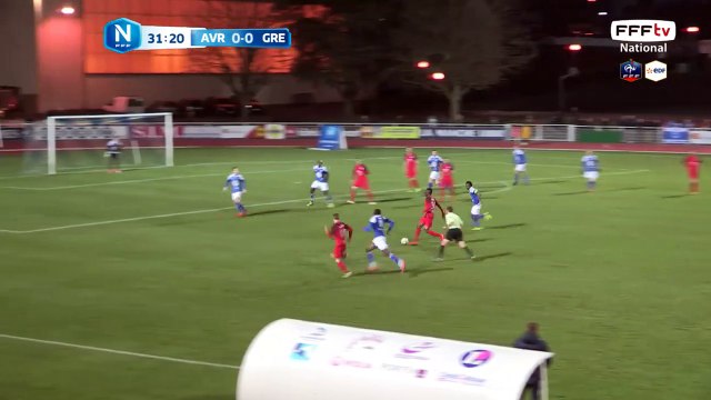 Conservation de balle puis centre