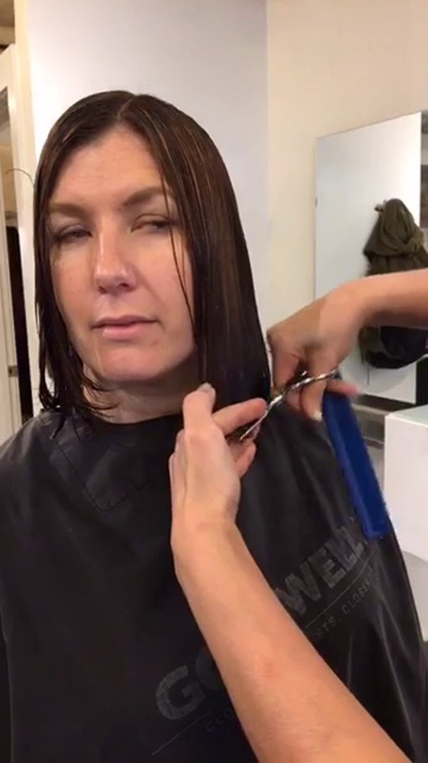 ⁣French Haircutting Techniques - French haircut tutorial
