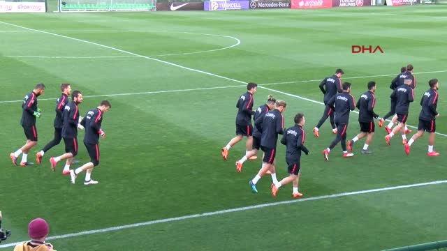 A Milli Futbol Takımı, İrlanda Cumhuriyeti Maçının Hazırlıklarına Devam Etti-1-Hd