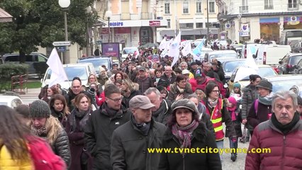 Atsem , enseignants, parents dans la rue pour la 4 ème semaine de grève à Chambéry