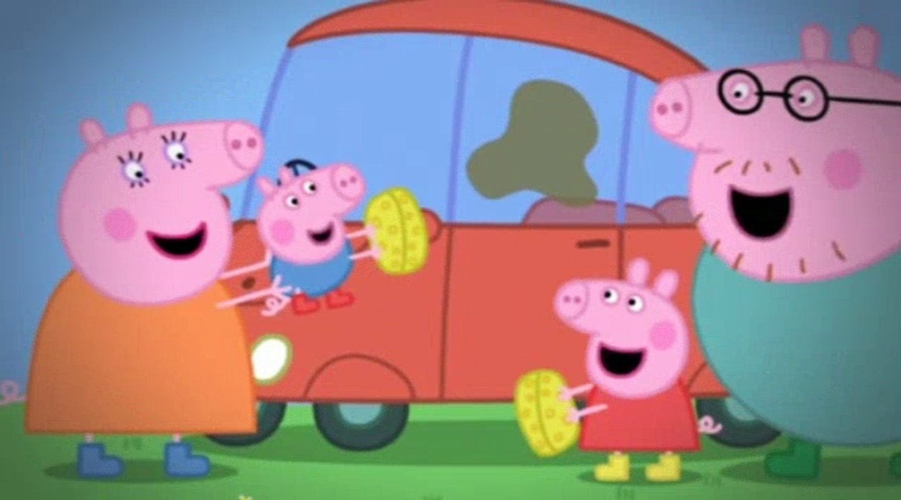 Peppa Pig Cleaning The Car