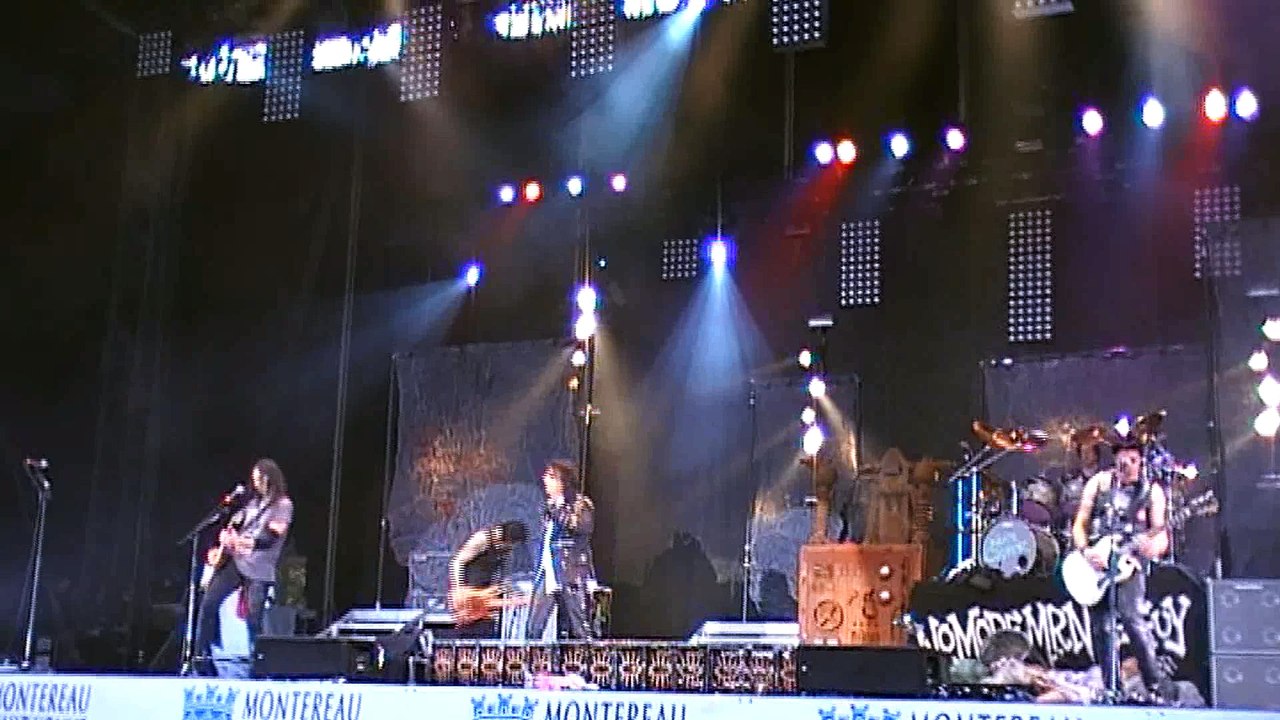 ALICE COOPER (new song 2011)
