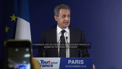 Sarkozy, un retraité de la vie politique, toujours sur le devant de la scène